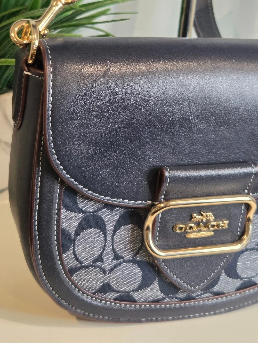 Coach Morgan Saddle Bag In Signature Chambray (Style CH143)